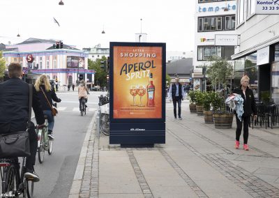 Outdoorkampagne skabte hype om den iøjenfaldende orange aperitif
